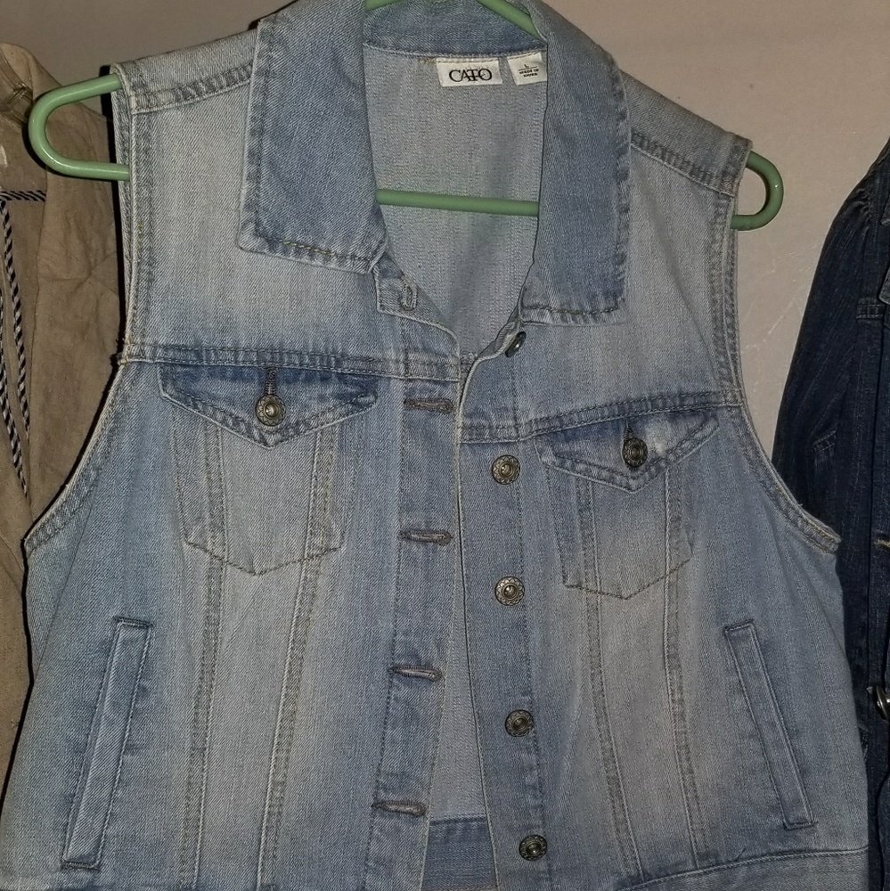 Light Wash Demium Vest